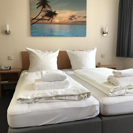 Hotel La Isla Keulen Buitenkant foto